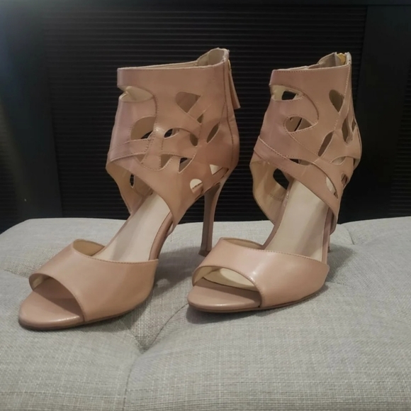 Nine West heels size 8 - Picture 2 of 4